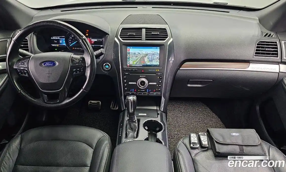 Ford Explorer 2019 2.3 автомат (гидро), фото 7
