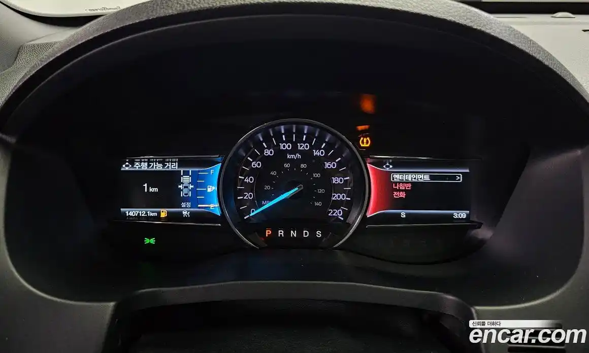 Ford Explorer 2019 2.3 автомат (гидро), фото 8