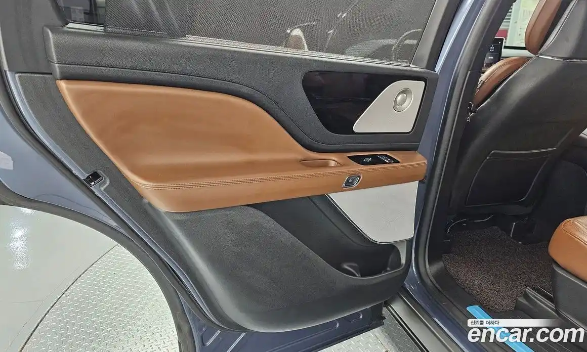 Lincoln Aviator 2021 3.0 автомат (гидро), фото 15 Lincoln Aviator 2021 3.0 автомат (гидро), фото 15