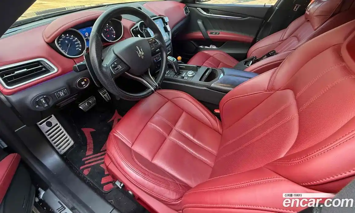 Maserati Ghibli 2019 3.0 автомат (гидро), фото 9 Maserati Ghibli 2019 3.0 автомат (гидро), фото 9