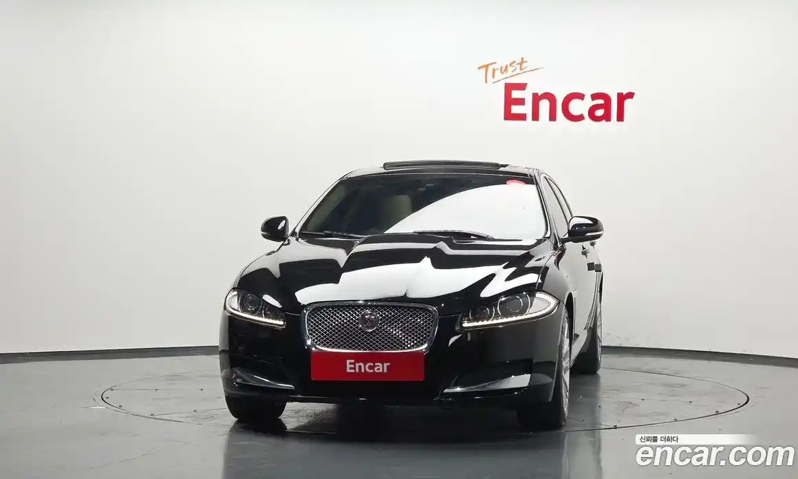 Jaguar XF 2015 3.0 автомат (гидро), фото 3 Jaguar XF 2015 3.0 автомат (гидро), фото 3