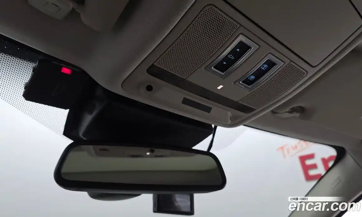 Jaguar XE 2017 2.0 автомат (гидро), фото 18