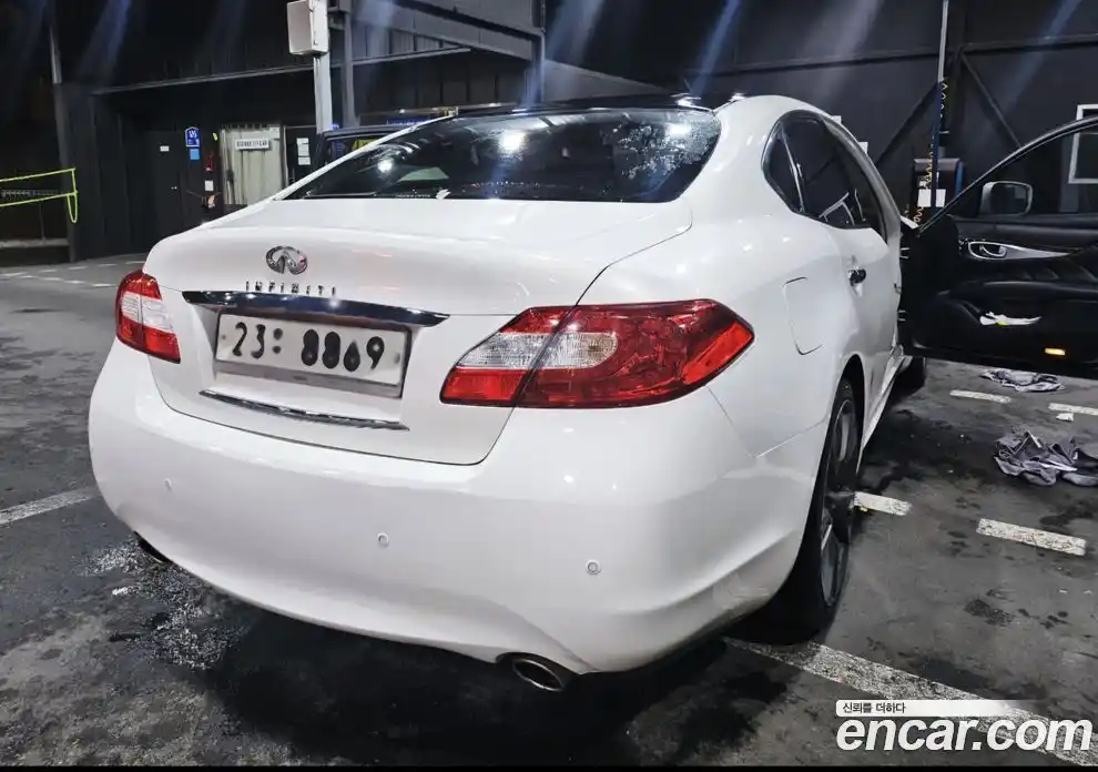 Infiniti M 2010 3.7 автомат (гидро), фото 2 Infiniti M 2010 3.7 автомат (гидро), фото 2