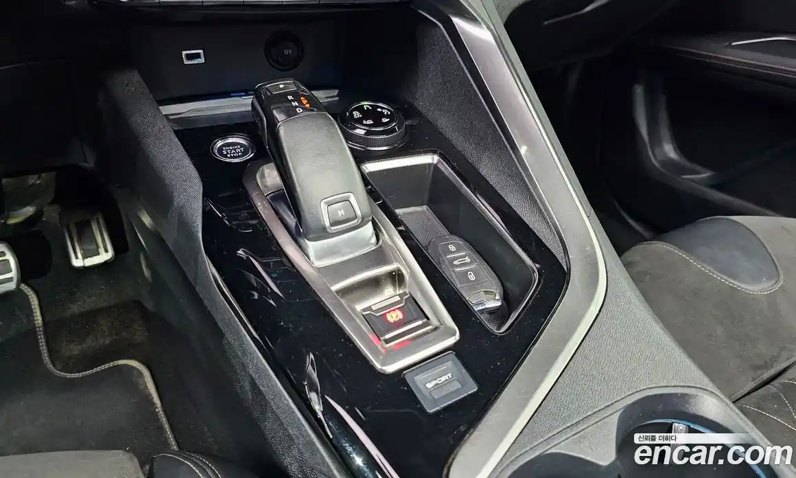 Peugeot 3008 2019 2.0 автомат (гидро), фото 12
