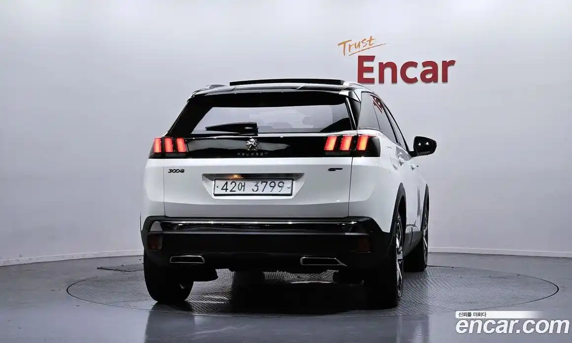Peugeot 3008 2019 2.0 автомат (гидро), фото 4