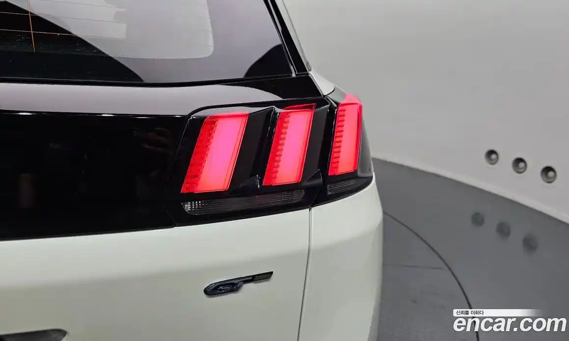 Peugeot 3008 2019 2.0 автомат (гидро), фото 9