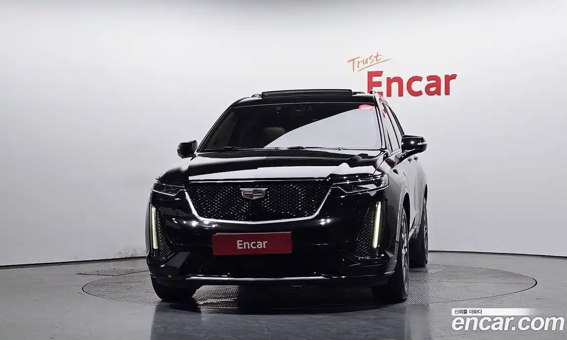 Cadillac XT6 2022 3.6 автомат (гидро), фото 3 Cadillac XT6 2022 3.6 автомат (гидро), фото 3