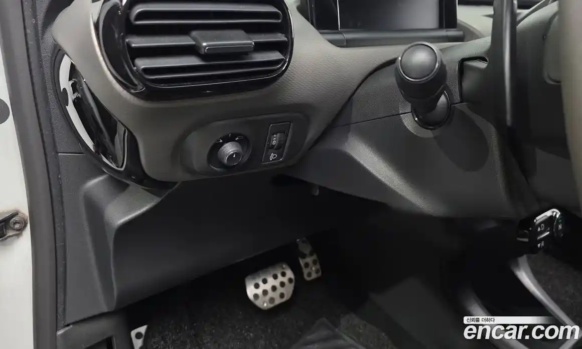 Citroen C4 Cactus 2018 1.6 автомат (гидро), фото 29 Citroen C4 Cactus 2018 1.6 автомат (гидро), фото 29