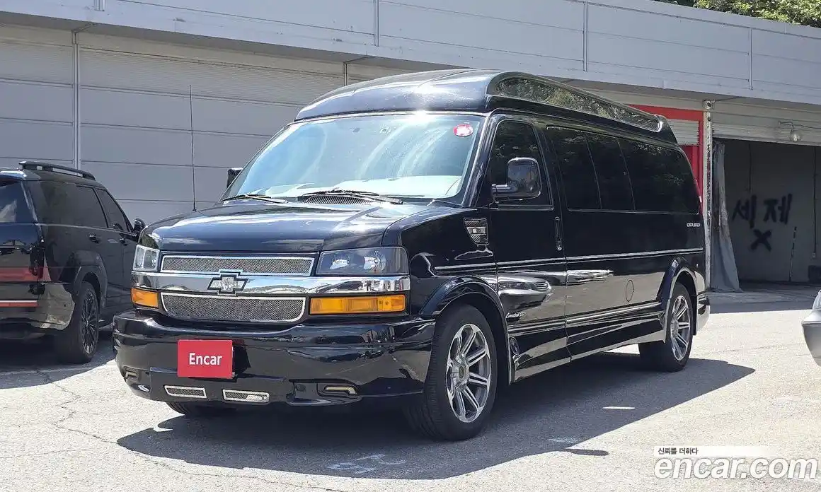 Chevrolet Express Van 2016 6.0 автомат (гидро), фото 1