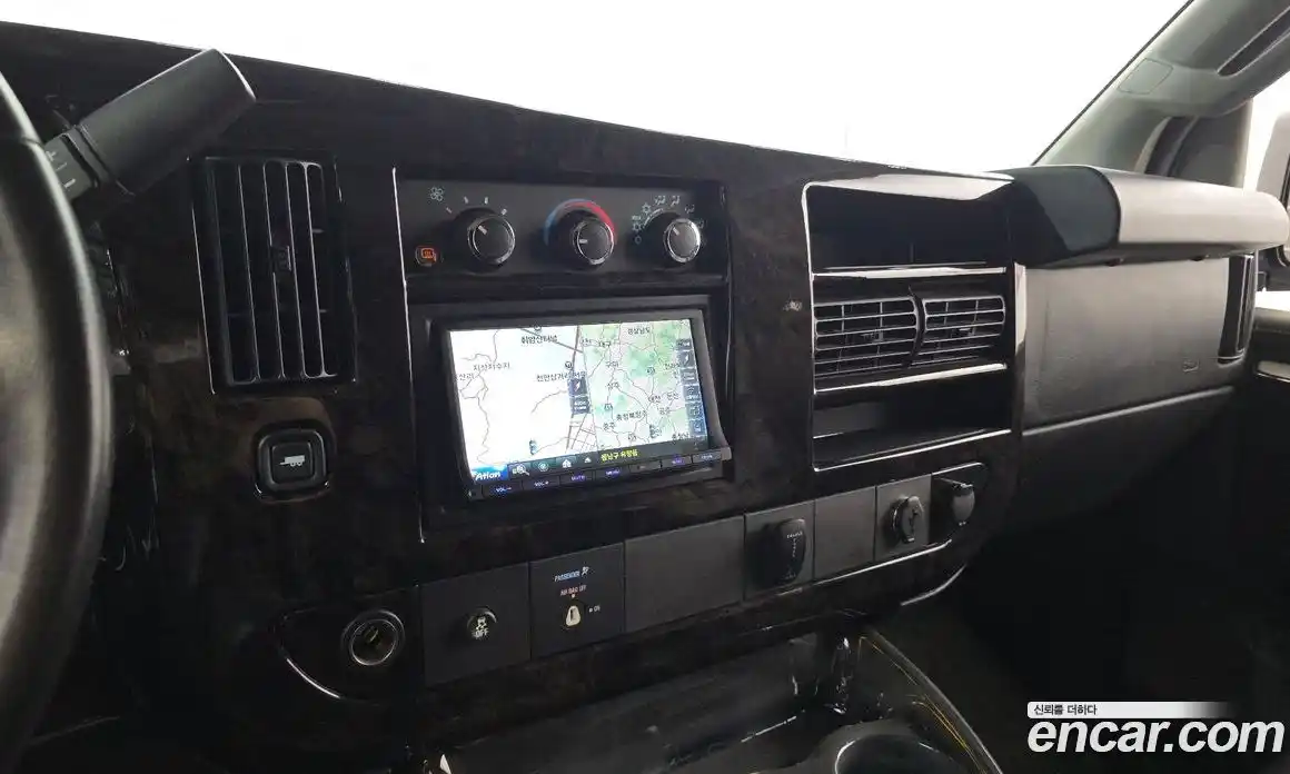 Chevrolet Express Van 2016 6.0 автомат (гидро), фото 14
