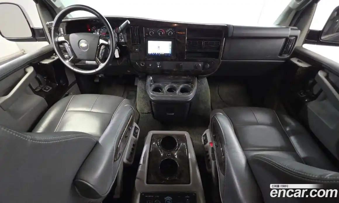 Chevrolet Express Van 2016 6.0 автомат (гидро), фото 7