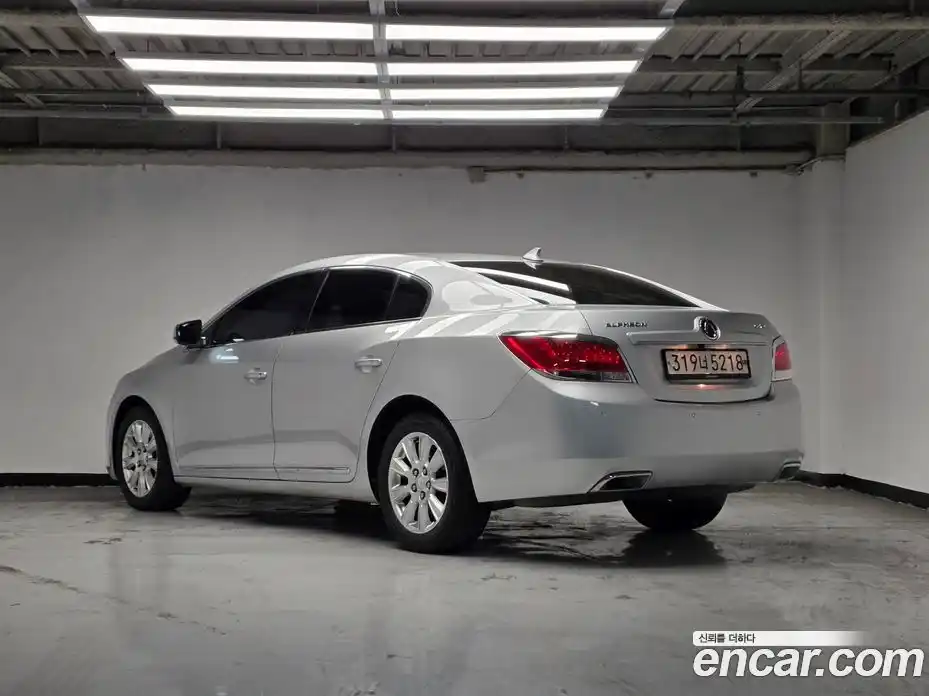 Chevrolet Alpheon 2011 2.4 автомат (гидро), фото 2