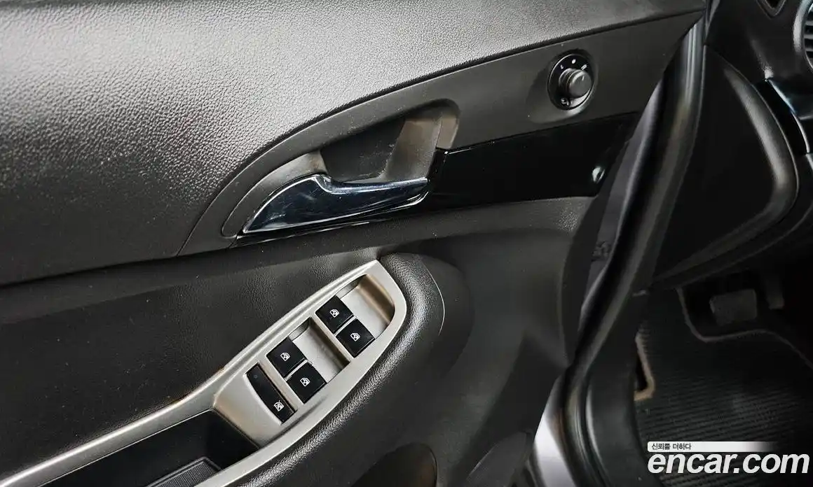 Chevrolet Orlando 2012 2.0 автомат (гидро), фото 16