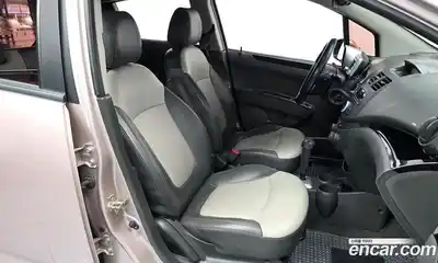 Chevrolet Spark 2012 1.0 автомат (гидро), миниатюра 10