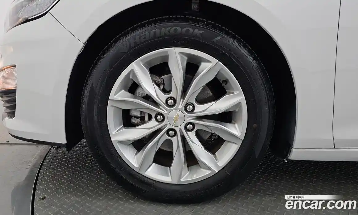 Chevrolet Malibu 2019 1.3 автомат (гидро), фото 4
