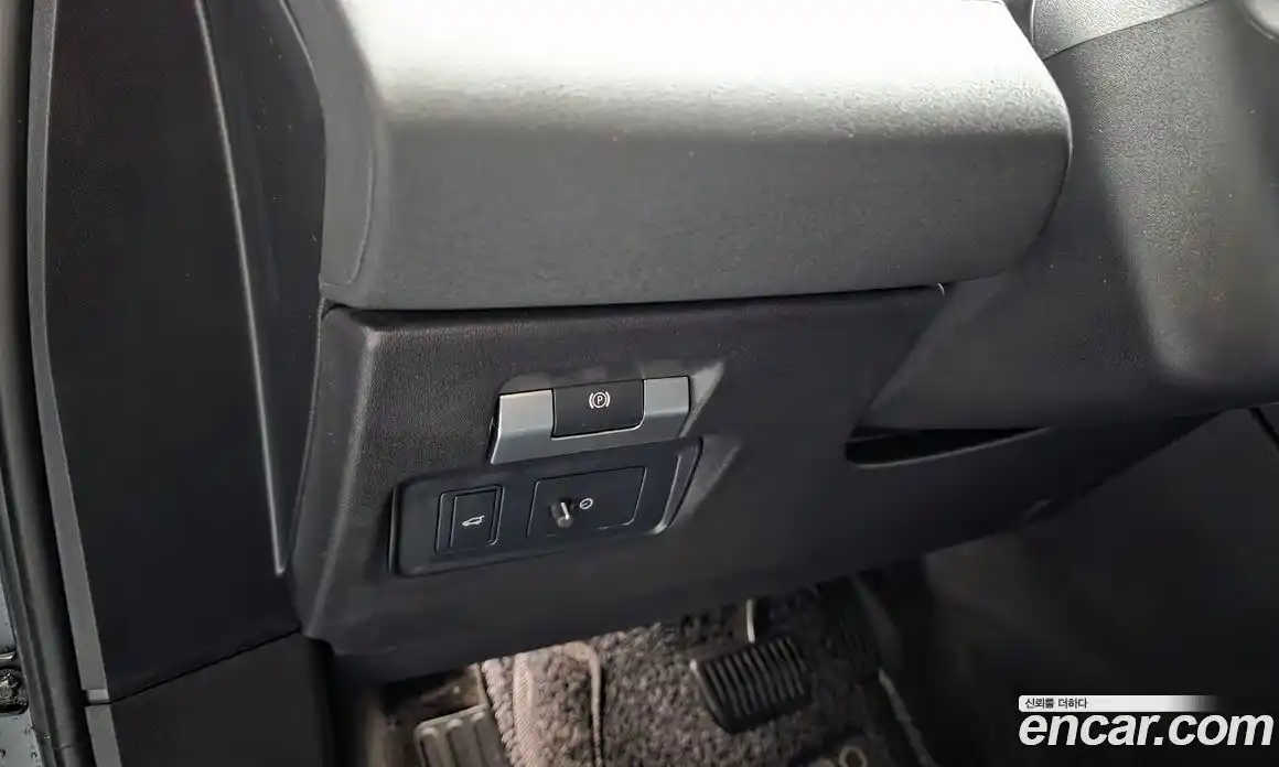 Land Rover Range Rover Evoque 2020 2.0 автомат (гидро), фото 14