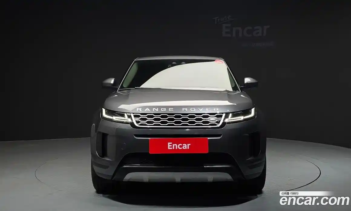Land Rover Range Rover Evoque 2020 2.0 автомат (гидро), фото 3