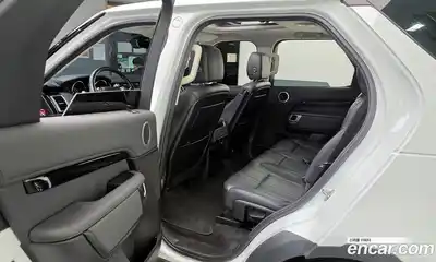 Land Rover Discovery 2018 2.0 автомат (гидро), миниатюра 11