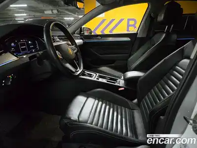 Volkswagen Passat 2022 2.0 автомат (гидро), миниатюра 10