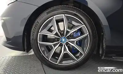 BMW i5 2023 0.2 автомат (гидро), миниатюра 5