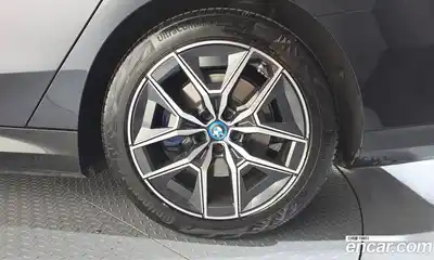 BMW i5 2023 0.2 автомат (гидро), миниатюра 7