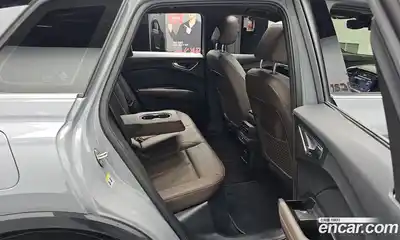 Audi Q4 e-tron 2023 0.2 автомат (гидро), миниатюра 11