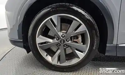 Audi Q4 e-tron 2023 0.2 автомат (гидро), миниатюра 5