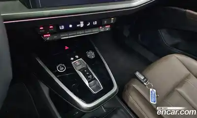Audi Q4 e-tron 2023 0.2 автомат (гидро), миниатюра 9
