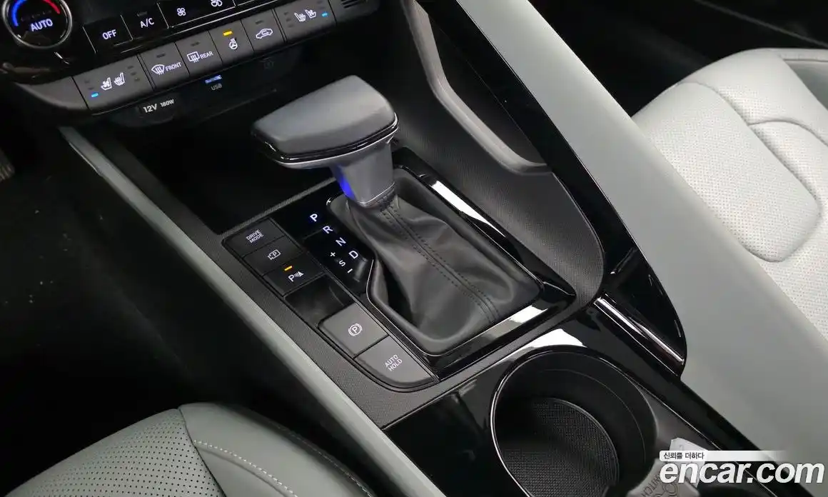 Hyundai Avante 2025 1.6 автомат (гидро), фото 9