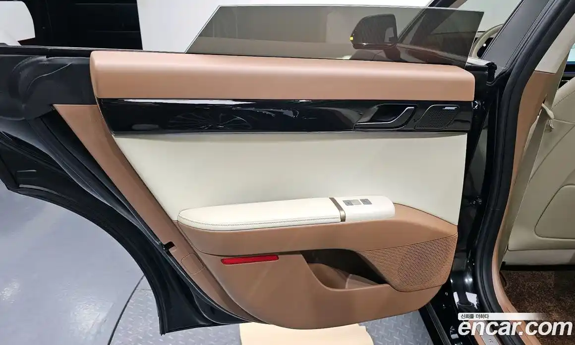 Hyundai Grandeur 2023 2.5 автомат (гидро), фото 14