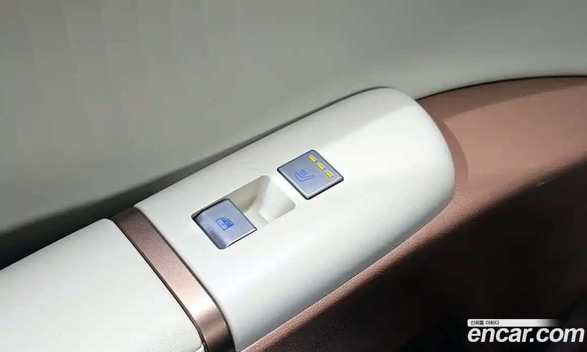 Hyundai Grandeur 2023 2.5 автомат (гидро), фото 24