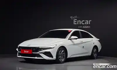 Hyundai Avante, 2023, 27 560 км