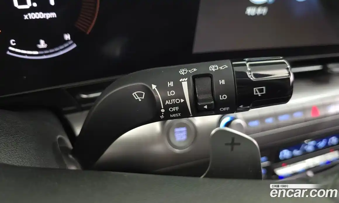 Hyundai Kona 2023 1.6 автомат (гидро), фото 27