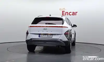 Hyundai Kona 2023 1.6 автомат (гидро), миниатюра 4