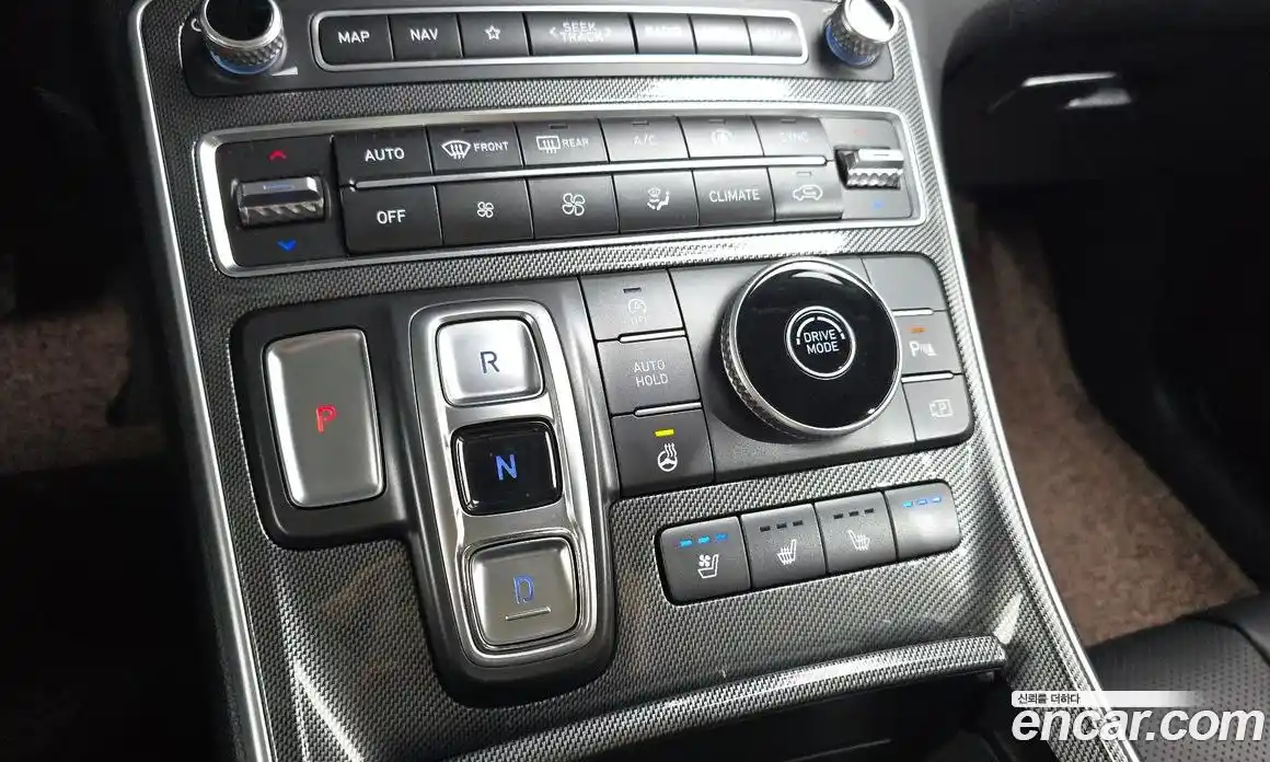 Hyundai Santa Fe 2022 2.2 автомат (гидро), фото 12