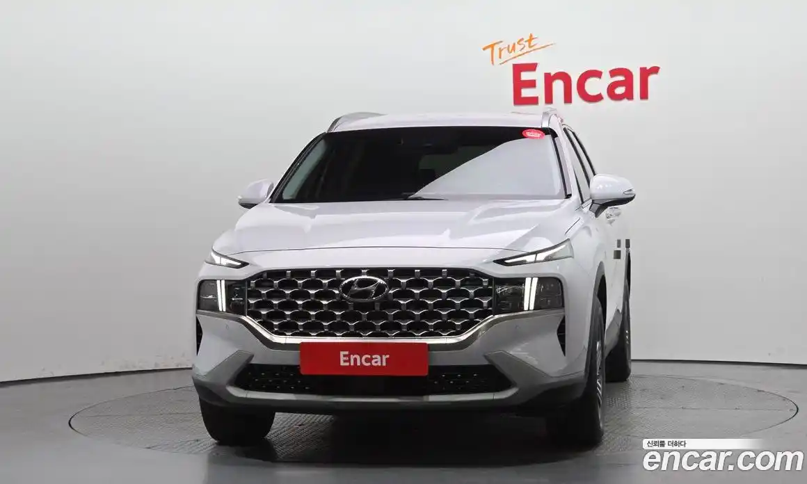 Hyundai Santa Fe 2022 2.2 автомат (гидро), фото 3