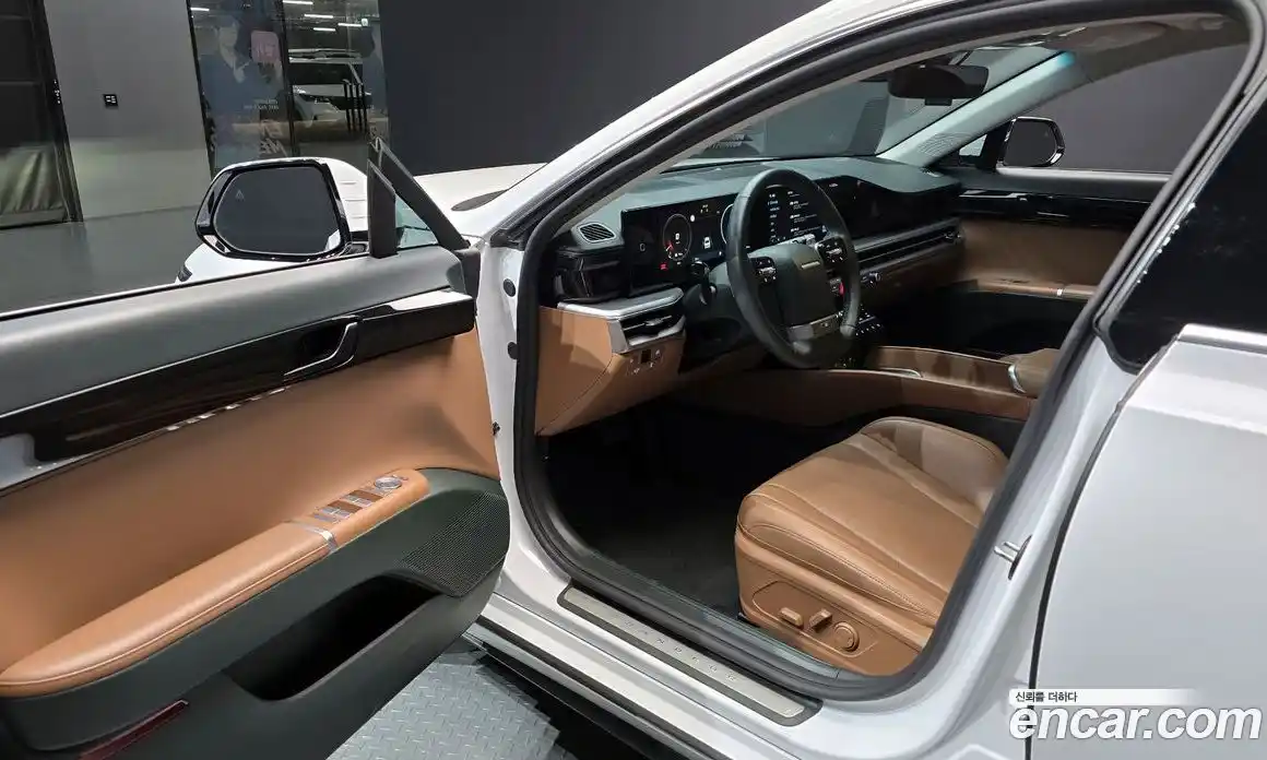 Hyundai Grandeur 2023 3.5 автомат (гидро), фото 13