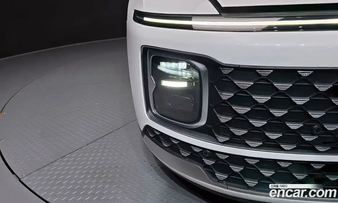 Hyundai Grandeur 2023 3.5 автомат (гидро), фото 8