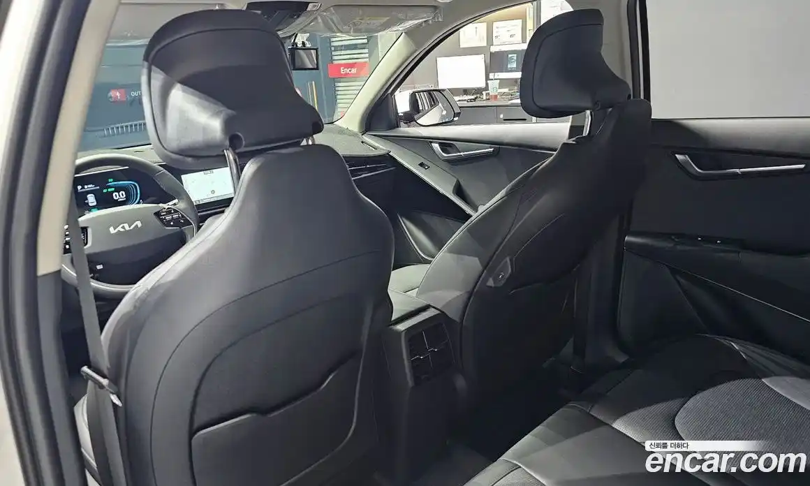 Kia Niro 2026 1.6 автомат (гидро), фото 16