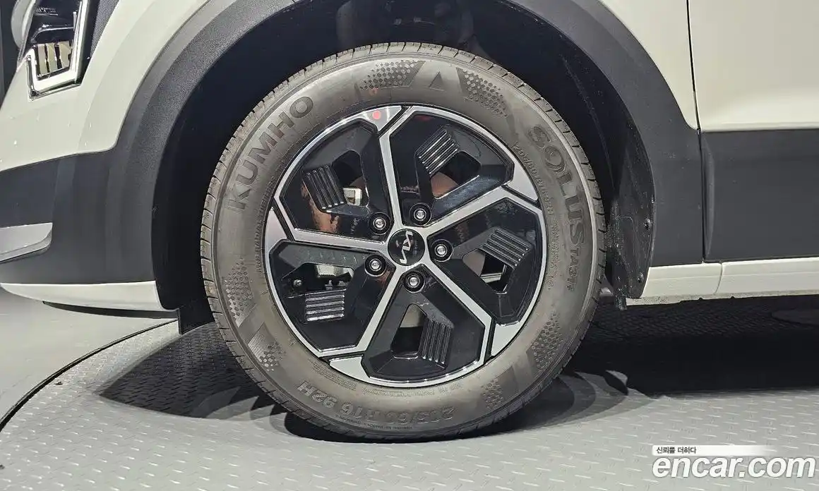 Kia Niro 2026 1.6 автомат (гидро), фото 5