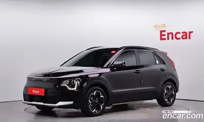 Kia Niro, 2023, 10 108 км