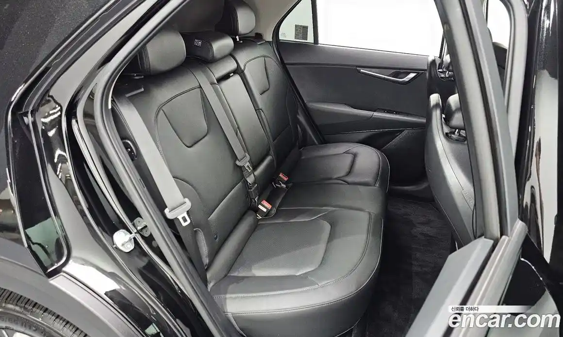 Kia Niro 2023 0.2 автомат (гидро), фото 30