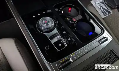 Kia Carnival 2024 3.5 автомат (гидро), миниатюра 9