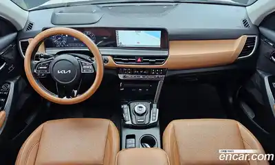 Kia Seltos 2025 1.6 автомат (гидро), миниатюра 7