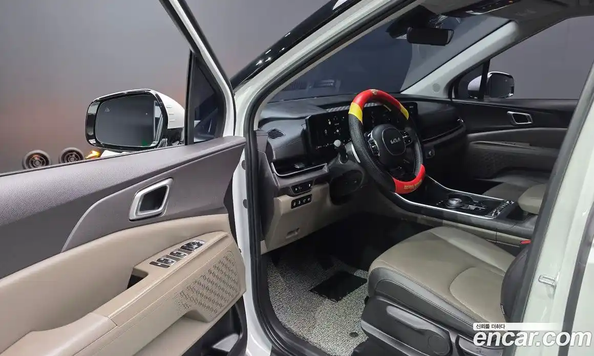 Kia Carnival 2024 1.6 автомат (гидро), фото 13