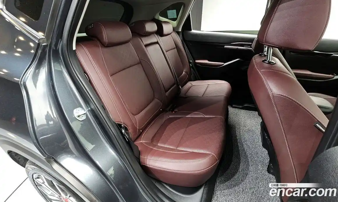 Kia Seltos 2022 1.6 автомат (гидро), фото 12 Kia Seltos 2022 1.6 автомат (гидро), фото 12