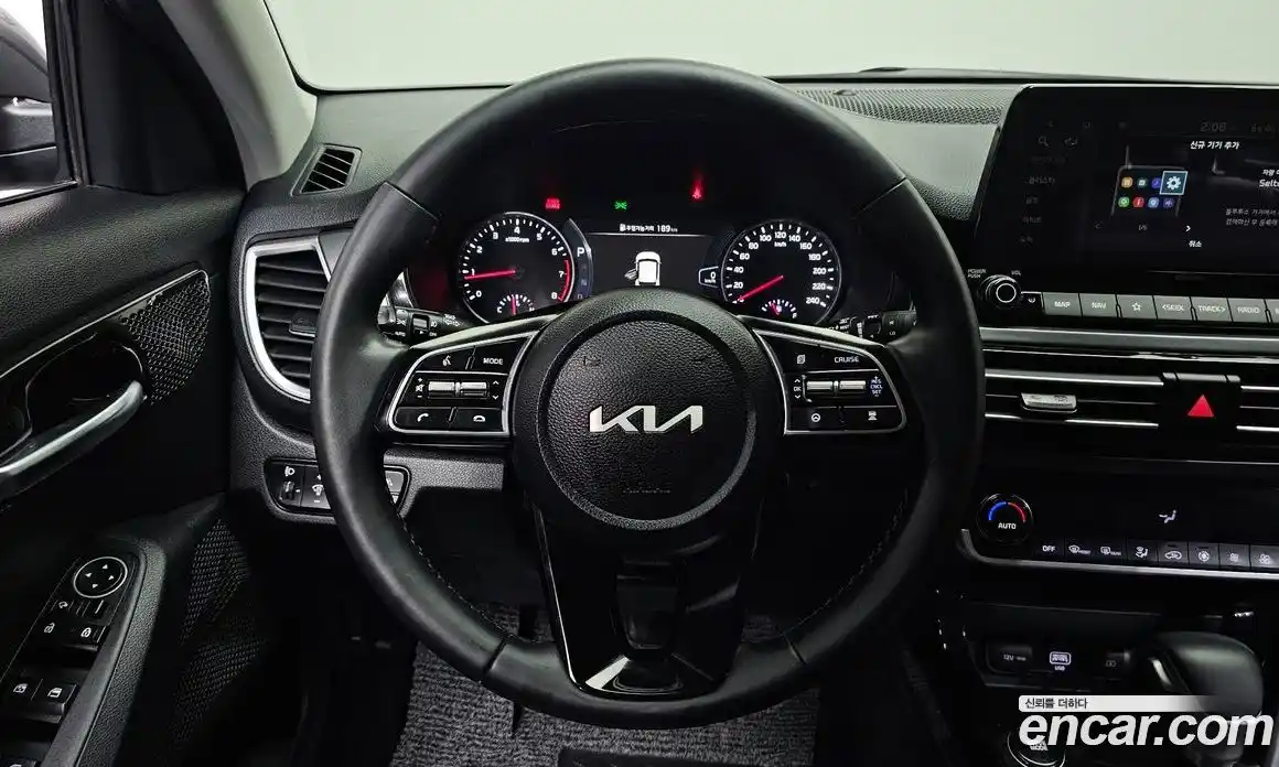 Kia Seltos 2022 1.6 автомат (гидро), фото 13 Kia Seltos 2022 1.6 автомат (гидро), фото 13
