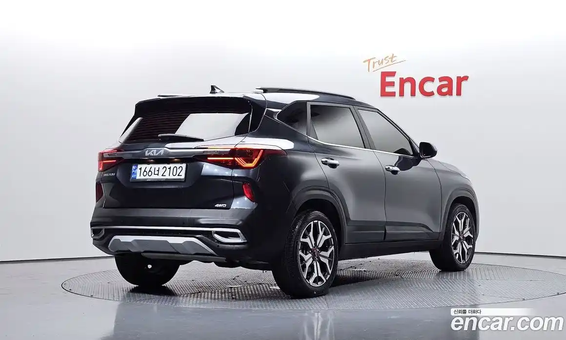 Kia Seltos 2022 1.6 автомат (гидро), фото 2 Kia Seltos 2022 1.6 автомат (гидро), фото 2