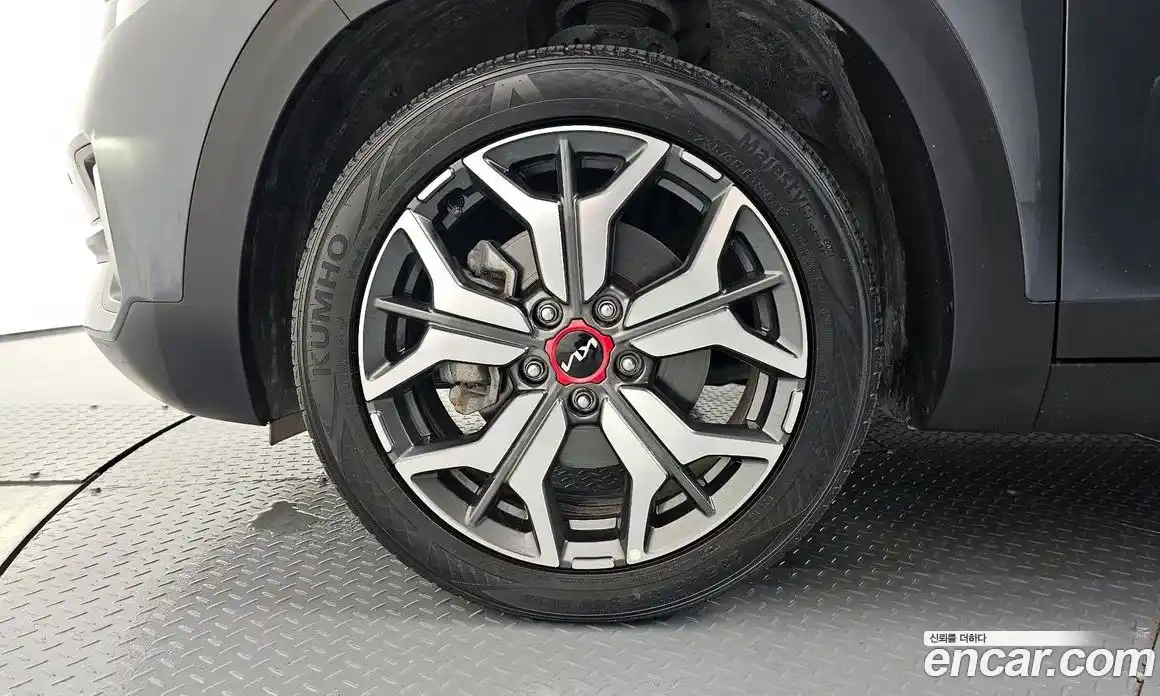 Kia Seltos 2022 1.6 автомат (гидро), фото 5 Kia Seltos 2022 1.6 автомат (гидро), фото 5
