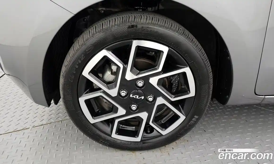 Kia Ray 2025 1.0 автомат (гидро), фото 5